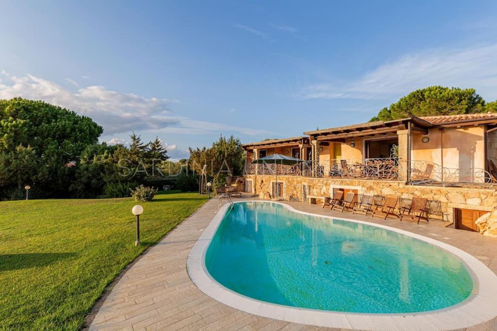 Villa Domus Ardea Cap Coda Cavallo Extérieur photo